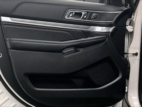 Used 2018 Ford Explorer Sport w/ Equipment Group 401A AWD/4WD image 20