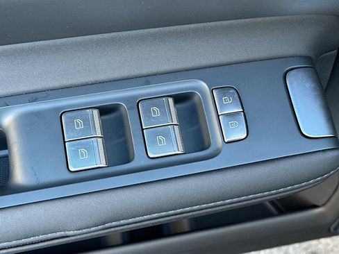 New 2026 Polestar Polestar 4 image 15