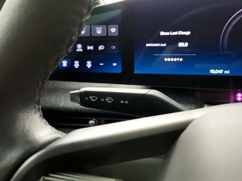 Used 2024 Lucid Air Touring AWD/4WD image 59