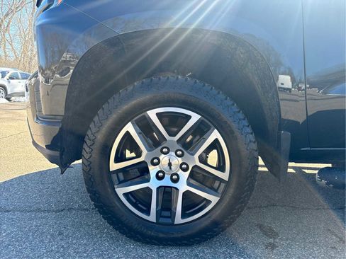 Used 2020 Chevrolet Silverado 1500 LT Trail Boss image 24