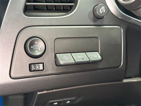 Used 2015 Chevrolet Corvette Z06 w/ 3LZ Preferred Equipment Group image 26