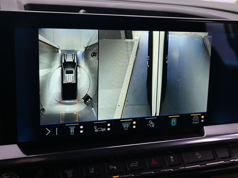 Used 2025 Chevrolet Silverado 2500 LT w/ Trail Boss Package image 34