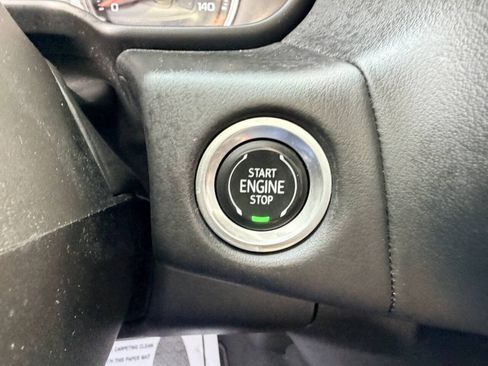 Used 2023 Chevrolet Tahoe 4WD image 21