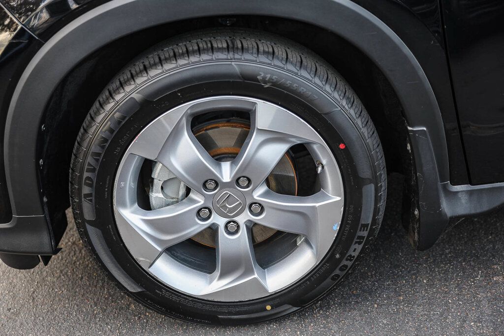 Used 2019 Honda HR-V LX image 27