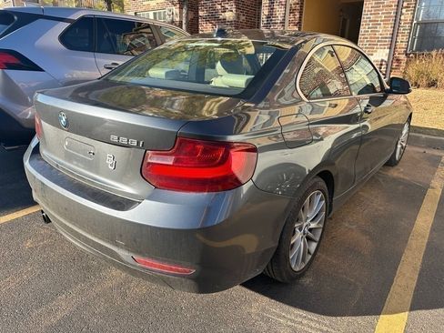 Used 2016 BMW 228i Coupe RWD image 3