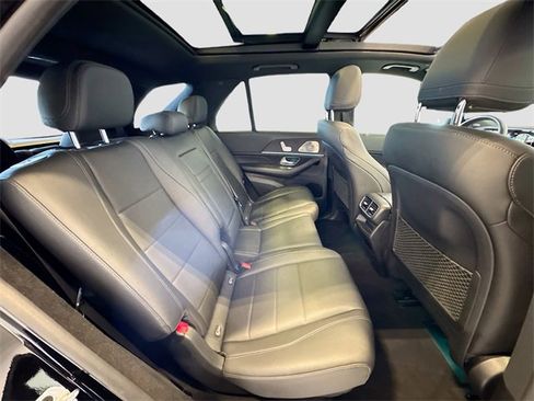 Certified 2022 Mercedes-Benz GLE 350 4MATIC w/ 3rd Row Seat Package image 30