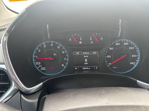 Used 2018 Chevrolet Equinox LT AWD/4WD image 15