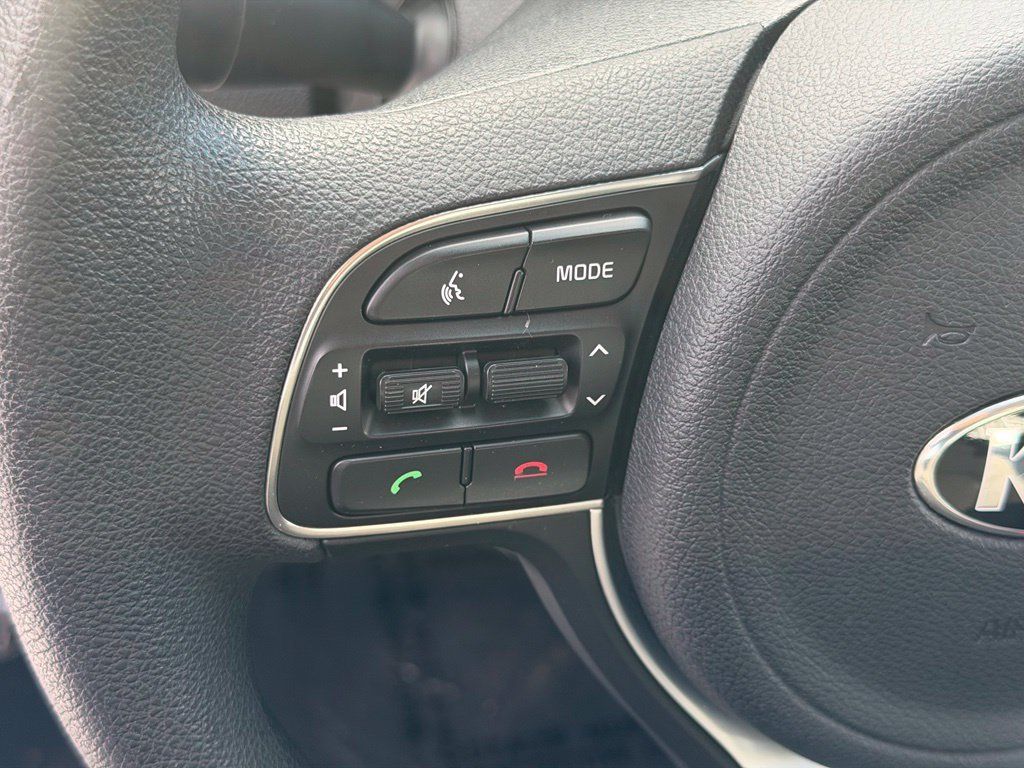 Used 2017 Kia Optima LX w/ Convenience Package FWD image 21