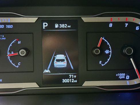 Used 2023 Hyundai Tucson SE image 13