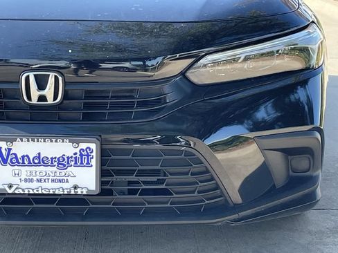 Used 2024 Honda Civic Sport image 8