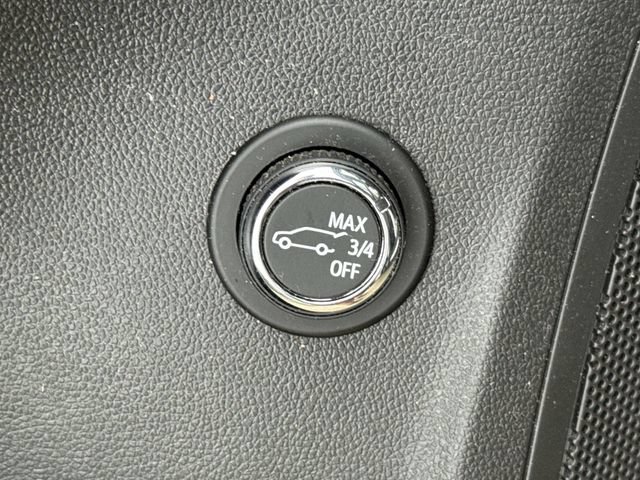 Used 2021 Buick Envision Avenir w/ Technology Package II FWD image 20