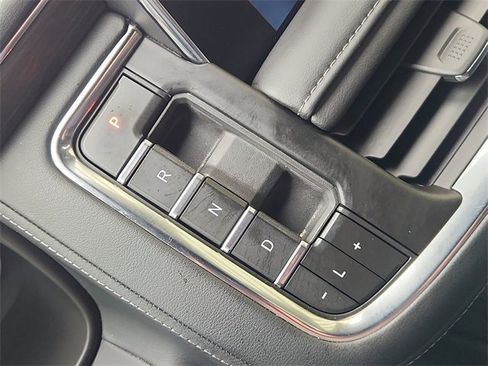 Certified 2024 Chevrolet Tahoe Z71 w/ Luxury Package image 16