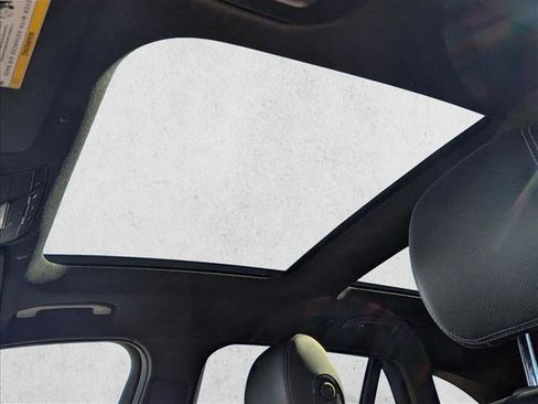 Used 2022 Mercedes-Benz GLC 300 image 15