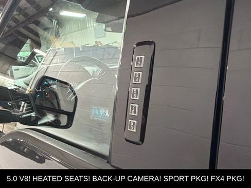 Used 2017 Ford F150 XLT w/ Equipment Group 302A Luxury AWD/4WD image 5