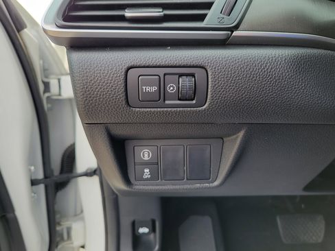Certified 2018 Honda Accord LX image 20