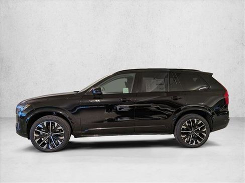 New 2026 Volvo XC90 B6 Ultra w/ Protection Package image 10