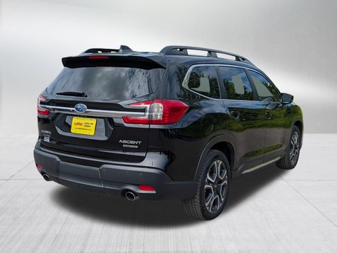 Used 2024 Subaru Ascent Limited AWD/4WD image 7