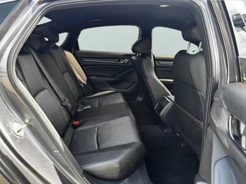 Used 2019 Honda Accord Sport image 37