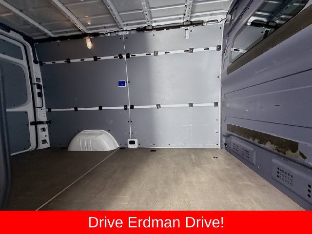 Used 2025 Mercedes-Benz Sprinter 2500 image 24