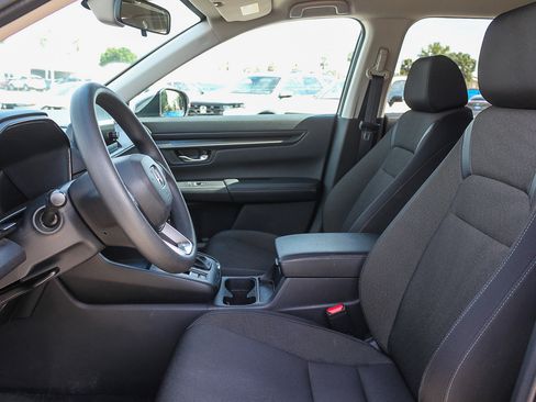 Used 2025 Honda CR-V LX image 19