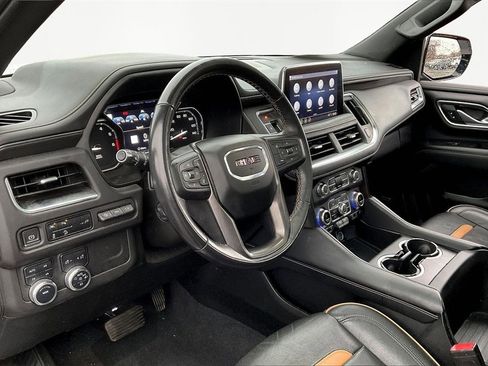Used 2021 GMC Yukon XL AT4 w/ AT4 Premium Package image 19