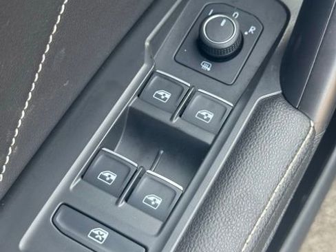 Used 2024 Volkswagen Tiguan Wolfsburg Edition image 16