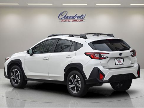 Used 2025 Subaru Crosstrek 2.0i Premium image 6