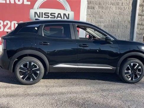 New 2026 Nissan Kicks SV w/ SV Premium Package AWD/4WD image 19
