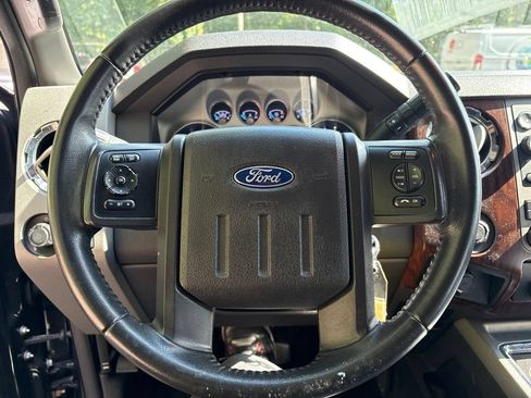 Used 2012 Ford F250 Lariat w/ Chrome Pkg AWD/4WD image 21