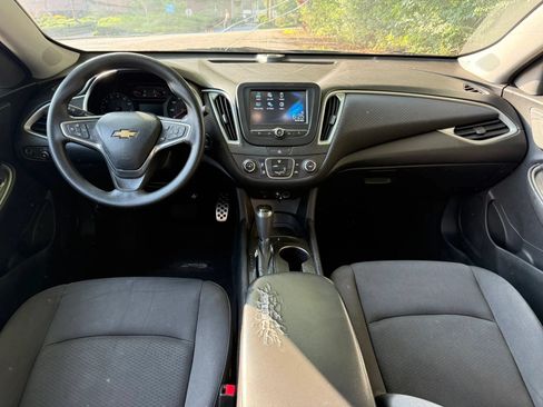 Used 2016 Chevrolet Malibu LS FWD image 4