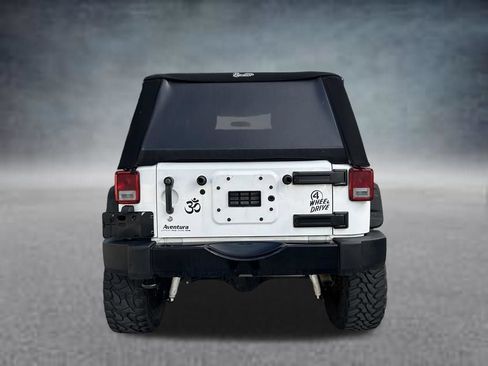 Used 2017 Jeep Wrangler Sport AWD/4WD image 6