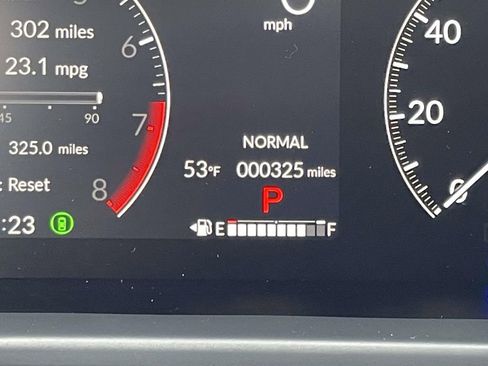 Used 2026 Honda HR-V EX-L image 28