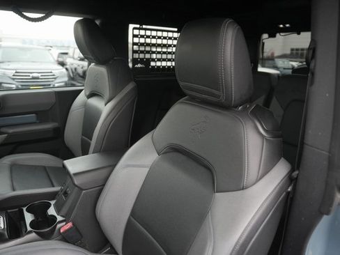 Certified 2022 Ford Bronco Black Diamond image 10