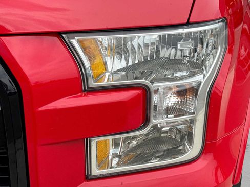 Used 2016 Ford F150 XLT w/ Equipment Group 302A Luxury AWD/4WD image 10