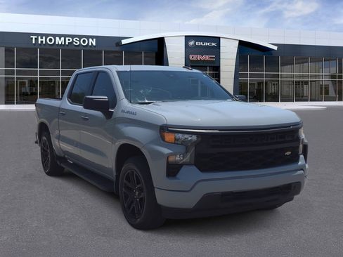 Used 2024 Chevrolet Silverado 1500 Custom AWD/4WD image 1