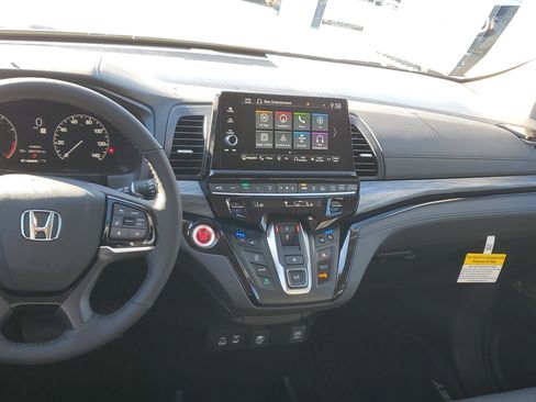 New 2026 Honda Odyssey Elite image 16