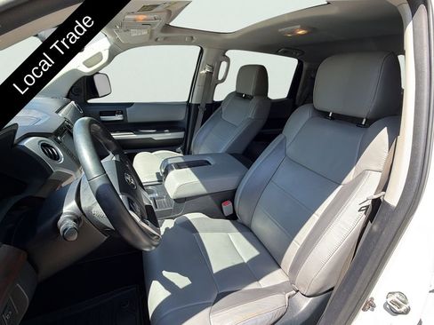Used 2018 Toyota Tundra Limited w/ Limited Premium Package image 10