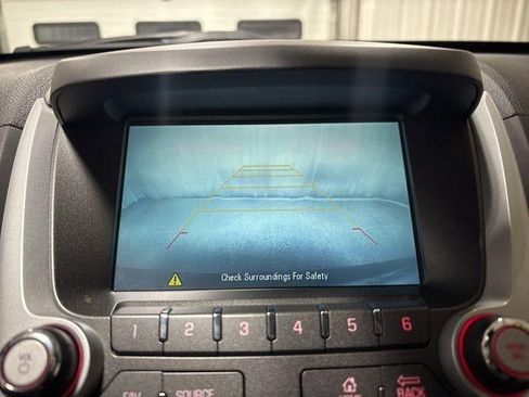 Used 2015 GMC Terrain SLE image 19