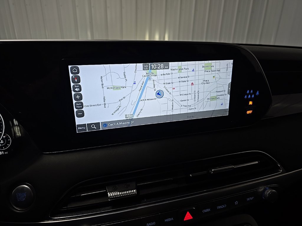 Used 2022 Hyundai Palisade Limited AWD/4WD image 27