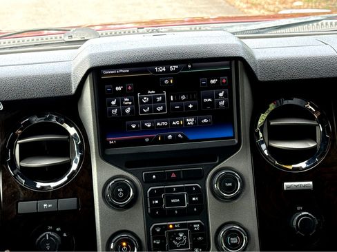 Used 2016 Ford F250 Platinum image 8