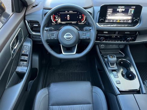 Certified 2023 Nissan Rogue Platinum w/ Platinum Premium Package image 16