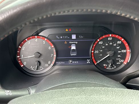 Used 2021 Nissan Titan PRO-4X w/ Pro-4x Convenience Package AWD/4WD image 27