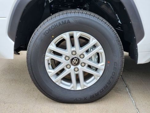 New 2026 Toyota Tundra SR5 image 8