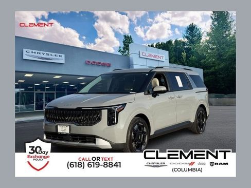 Used 2025 Kia Carnival EX image 1