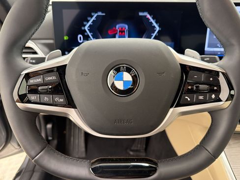 Used 2025 BMW 430i Coupe w/ Convenience Package RWD image 28