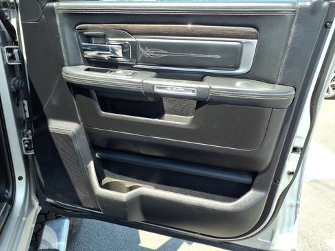 Used 2017 RAM 2500 Limited AWD/4WD image 28