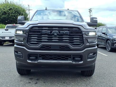 Used 2025 RAM 2500 Big Horn AWD/4WD image 2