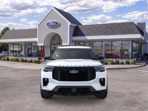 New 2026 Ford Explorer ST-Line w/ ST-Line Street Pack AWD/4WD image 6