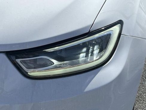 New 2026 Chrysler Pacifica Select image 9