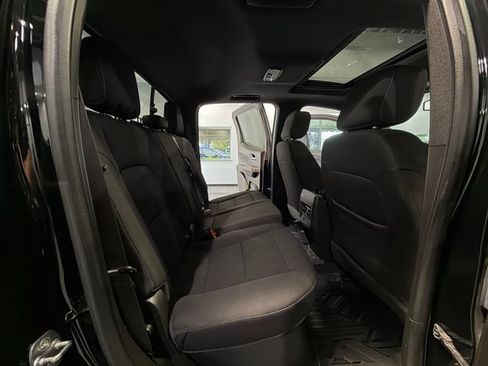 Used 2024 GMC Canyon Elevation w/ Convenience Package AWD/4WD image 14